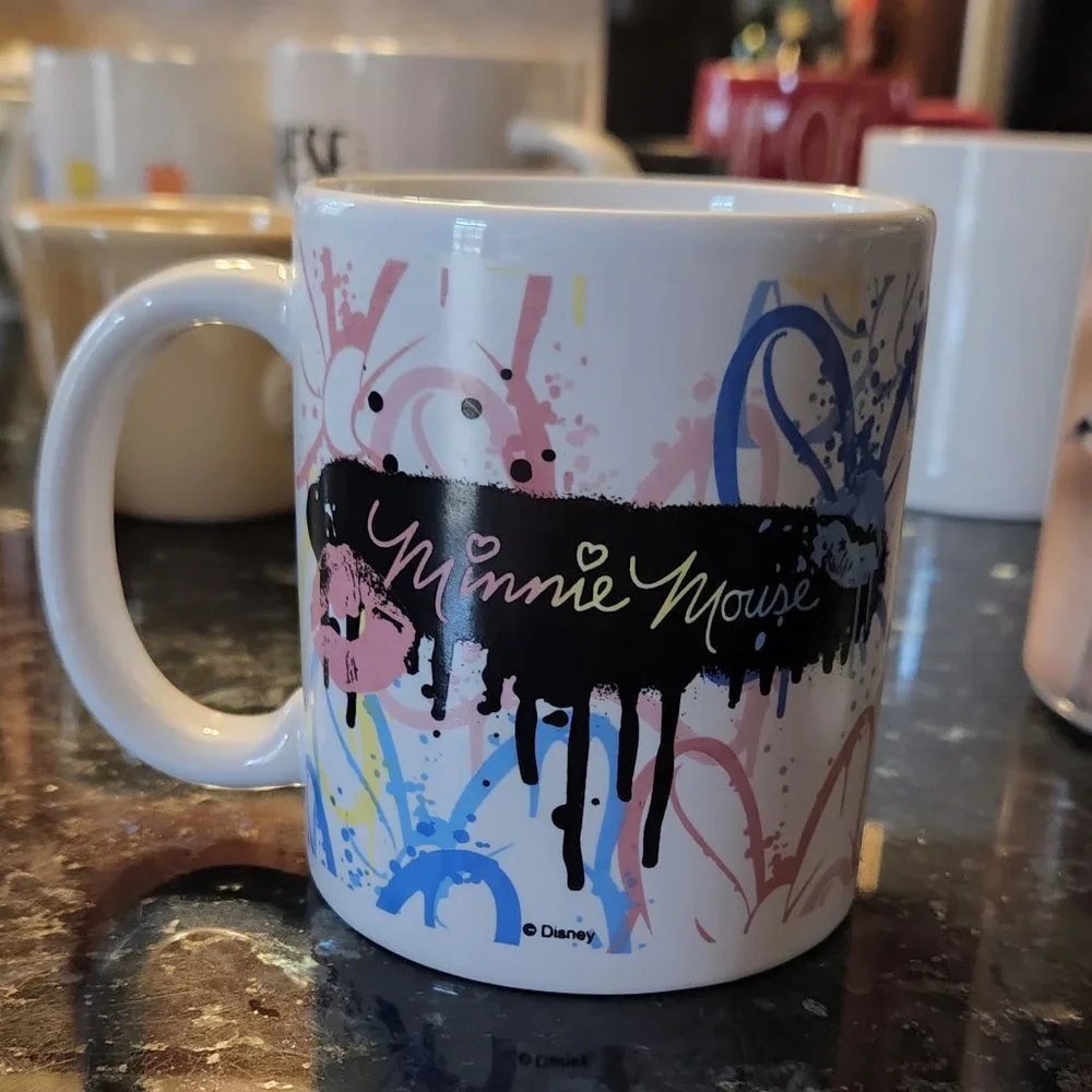 ❣️Disney Minnie Mouse Modern Art Ceramic Mug